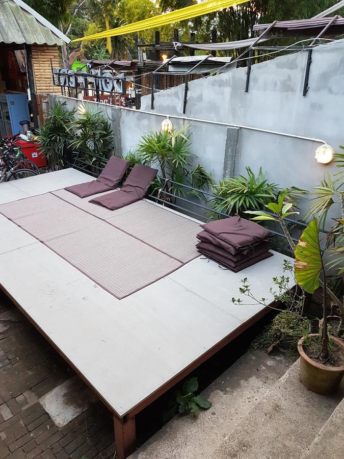 Shut Eye Party Hostel (Adults Only) Pai Exterior photo